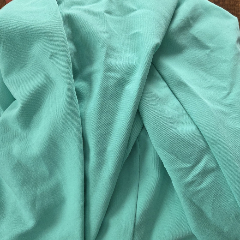 Garde Malade  Women's Jogger Scrubs. Aqua. 2XL-Tall